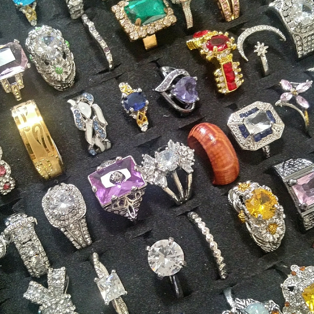 5 Ring Mystery Lot